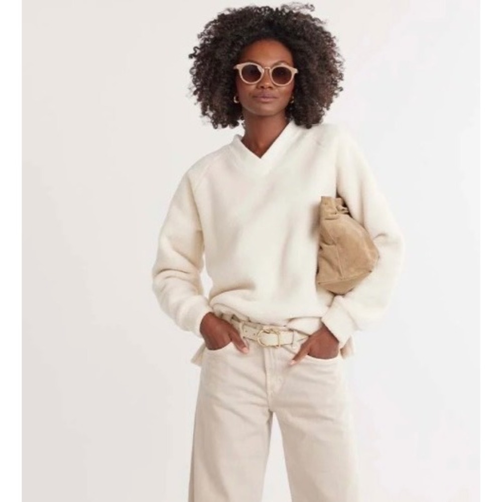 Dudley Stephens The‎ Stanwich Fleece Sherpa V Neck Sweatshirt Cream Size Small